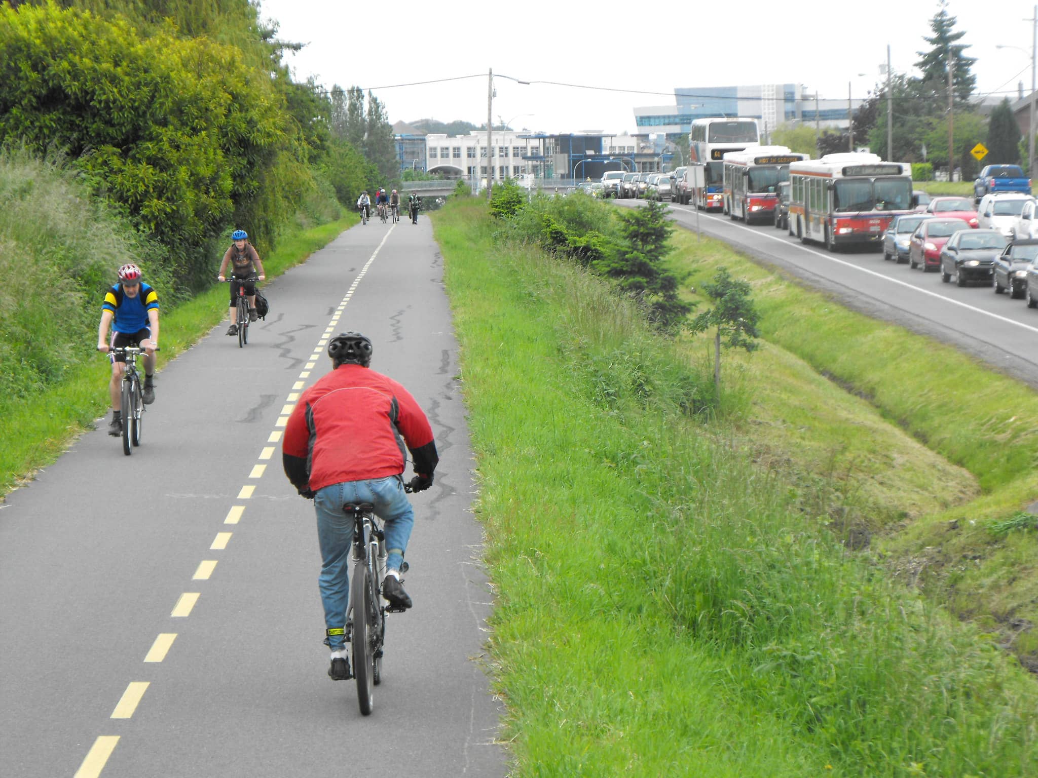 The Galloping Goose Trail, next to the Trans-Canada Highway. Photo: John Luton / Flickr (CC BY 2.0)
