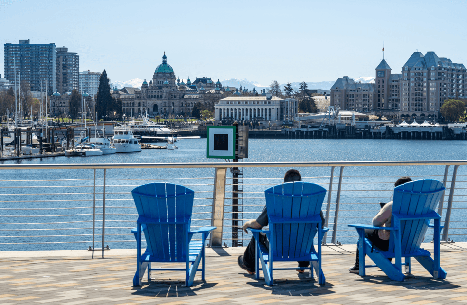 A look south, toward the legislature, James Bay, and the edge of the country. Photo: Shutterstock