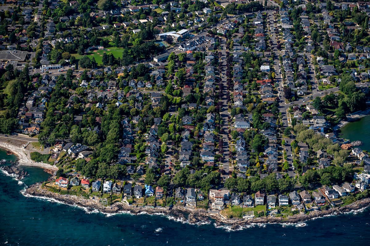Housing in Victoria the main culprit of 5% rise in living costs. Photo: James MacDonald