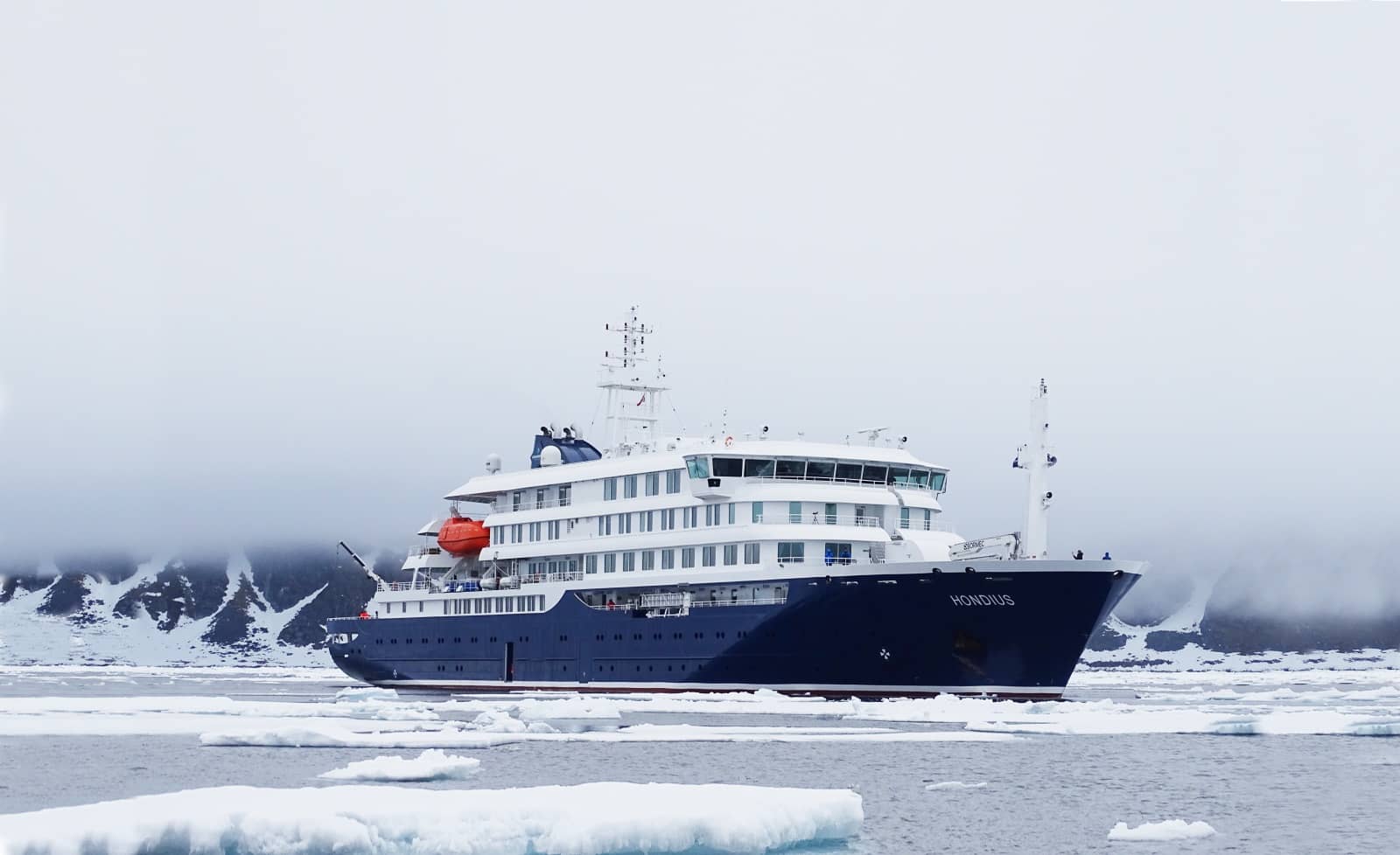 4 Canadian passengers from hantavirus-linked cruise quarantining on the Island